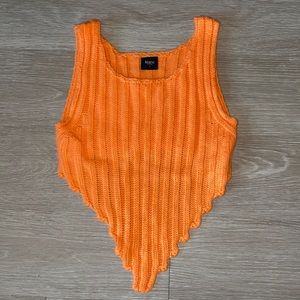 Orange knit top cropped v waistline size small BNWOT